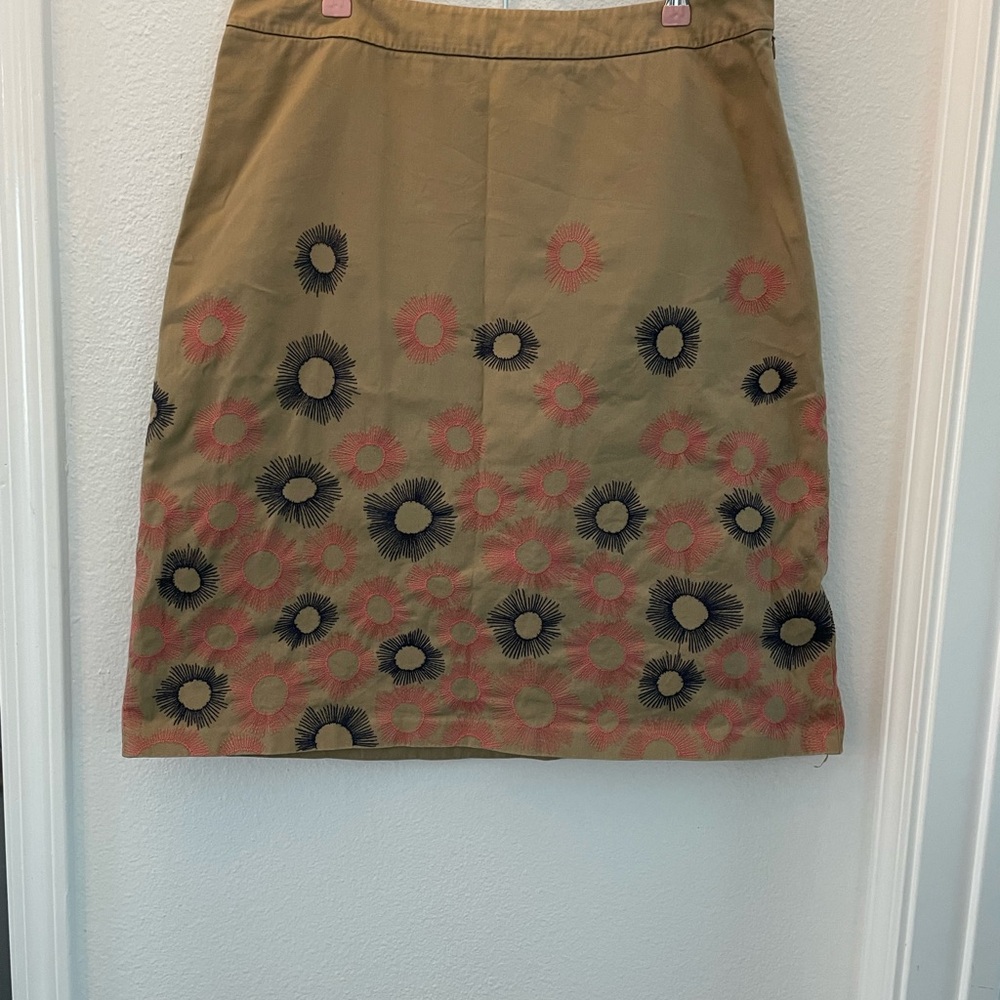 Boden A-Line Skirt with Floral Design in Tan and Black